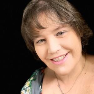 Meet your Posher, Loretta